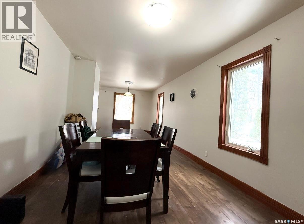 74 Third Avenue N, Yorkton, SK - Indoor Photo Showing Dining Room