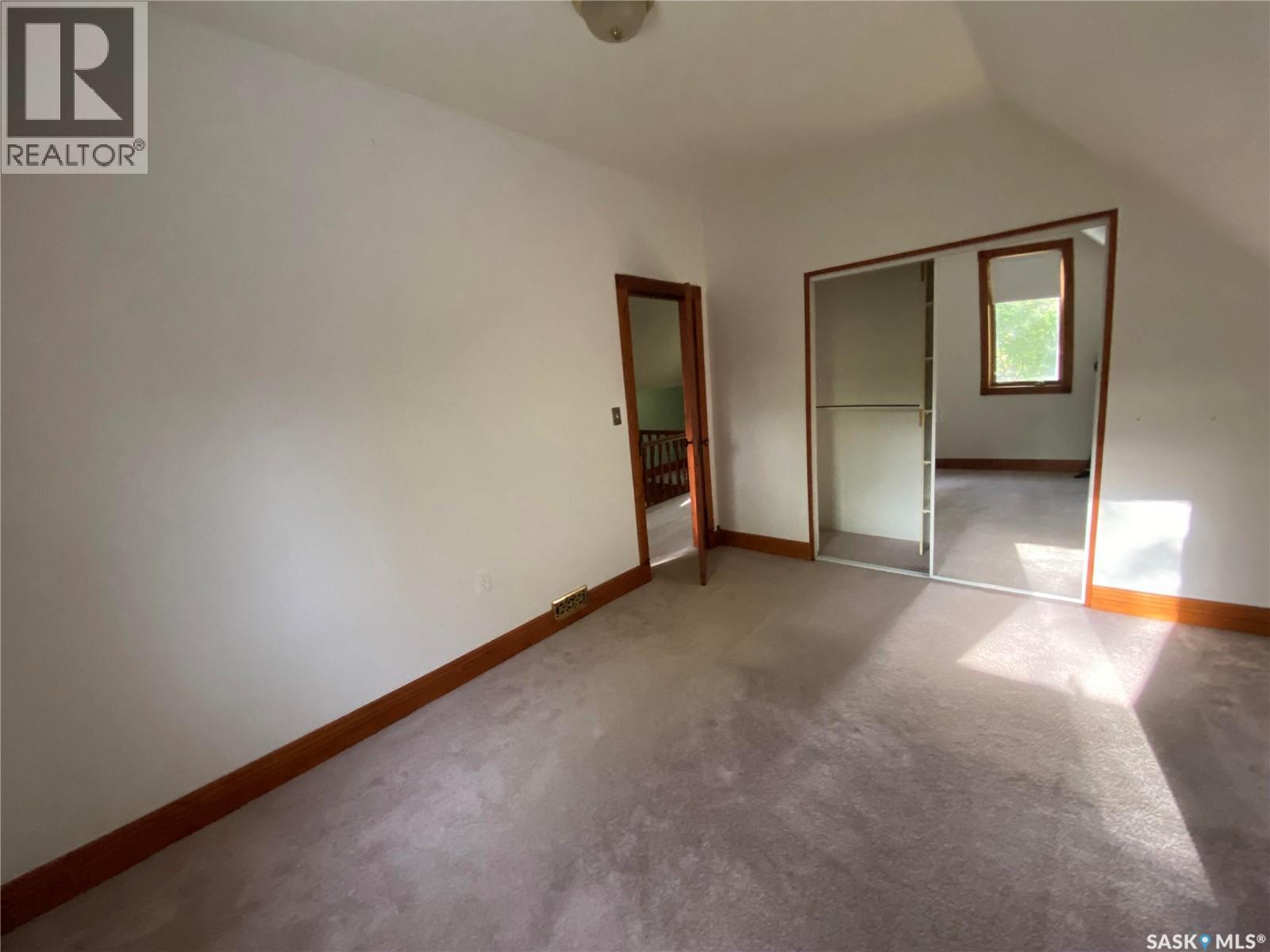 74 Third Avenue N, Yorkton, SK - Indoor Photo Showing Other Room