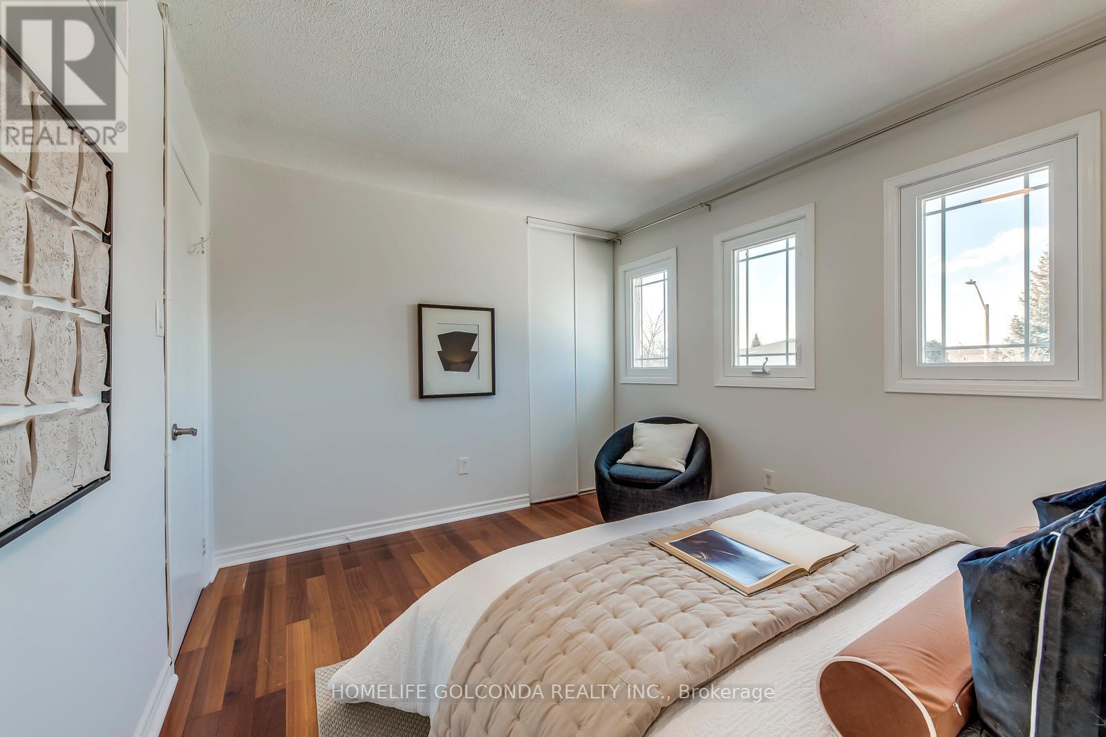 439 Bluesky Crescent, Mississauga, ON - Indoor Photo Showing Bedroom