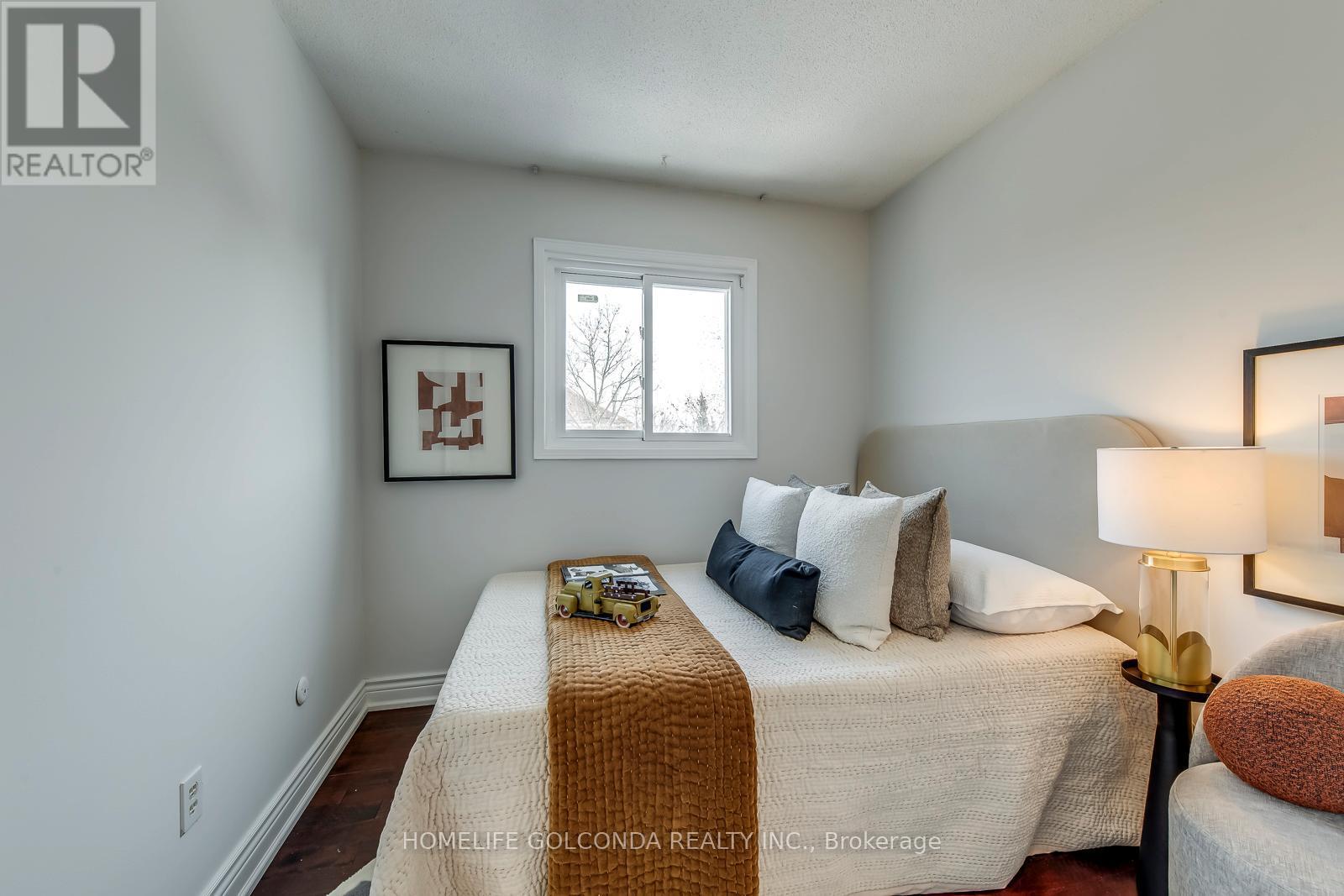 439 Bluesky Crescent, Mississauga, ON - Indoor Photo Showing Bedroom