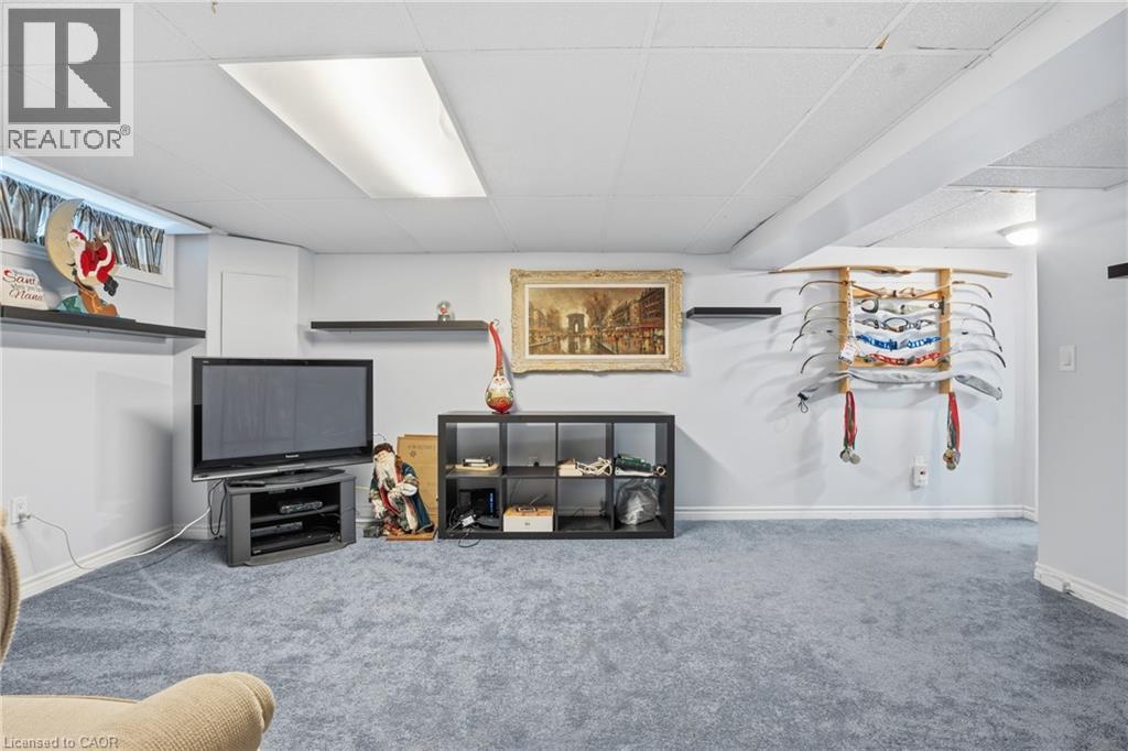 77 Arcade Crescent, Hamilton, ON - Indoor