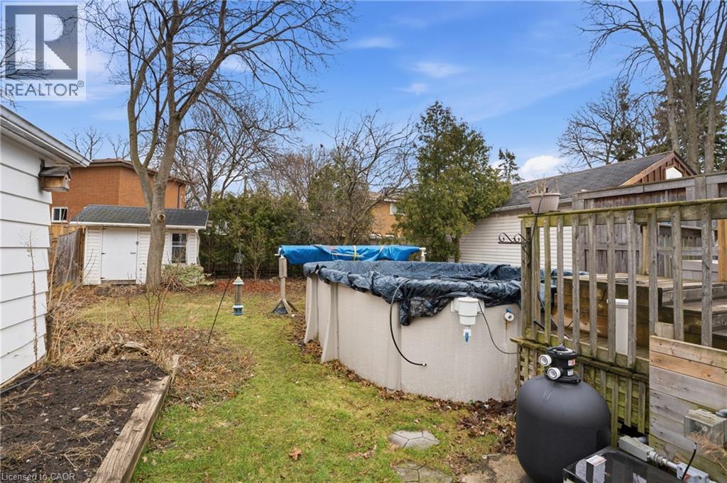 77 Arcade Crescent, Hamilton, ON - Outdoor