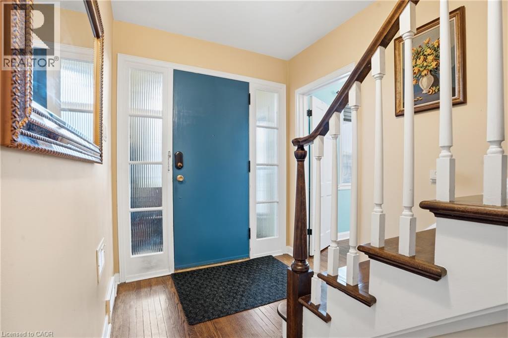 77 Arcade Crescent, Hamilton, ON - Indoor Photo Showing Other Room