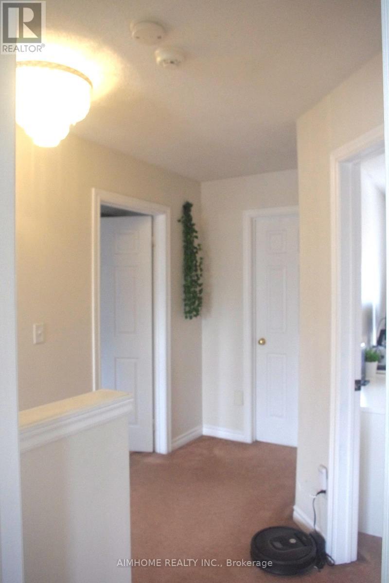 4889 James Austin Drive, Mississauga, ON - Indoor Photo Showing Other Room