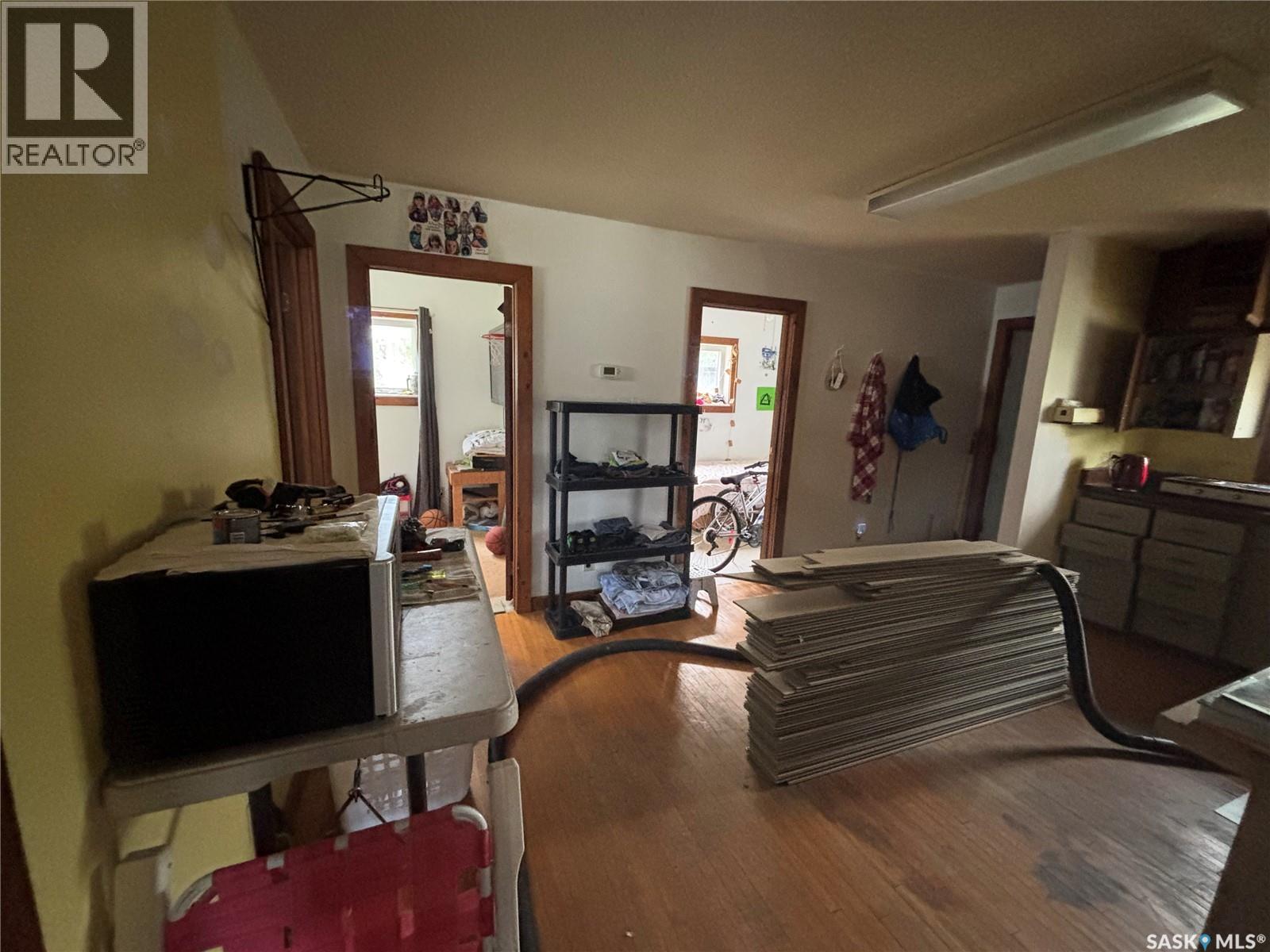 202 Dixon Avenue, Kinistino, SK - Indoor