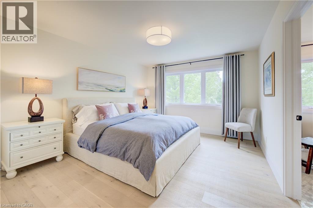 38 Euclid Avenue, Waterloo, ON - Indoor Photo Showing Bedroom