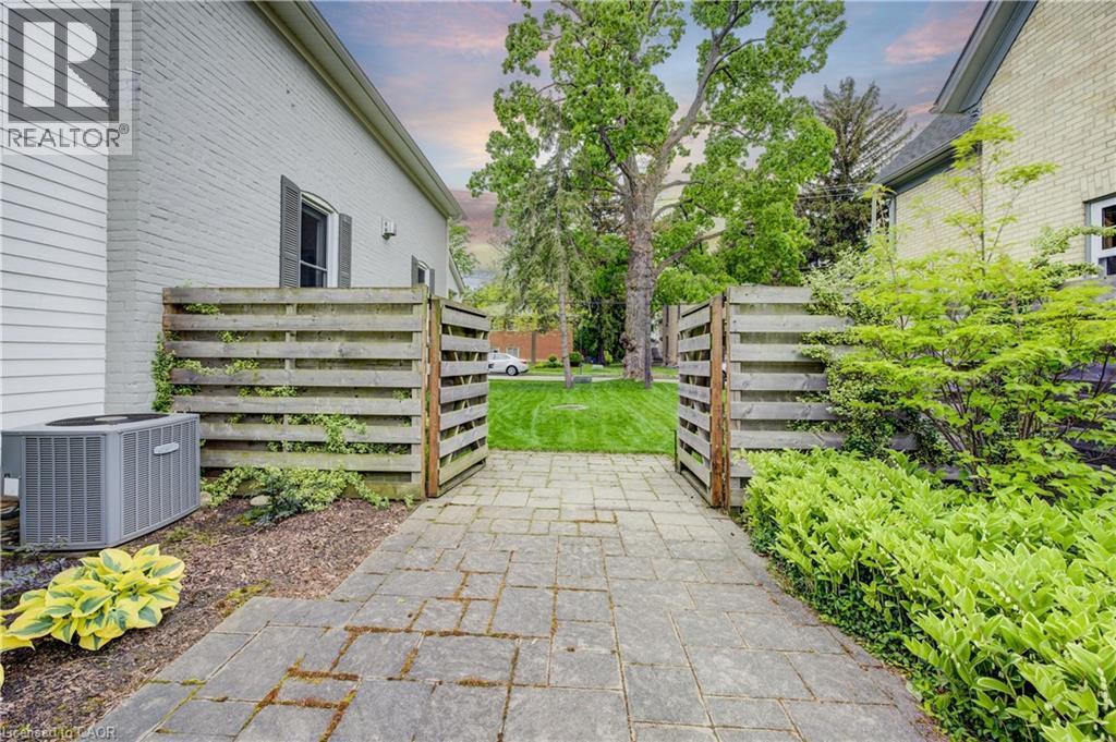 38 Euclid Avenue, Waterloo, ON - Outdoor With Deck Patio Veranda