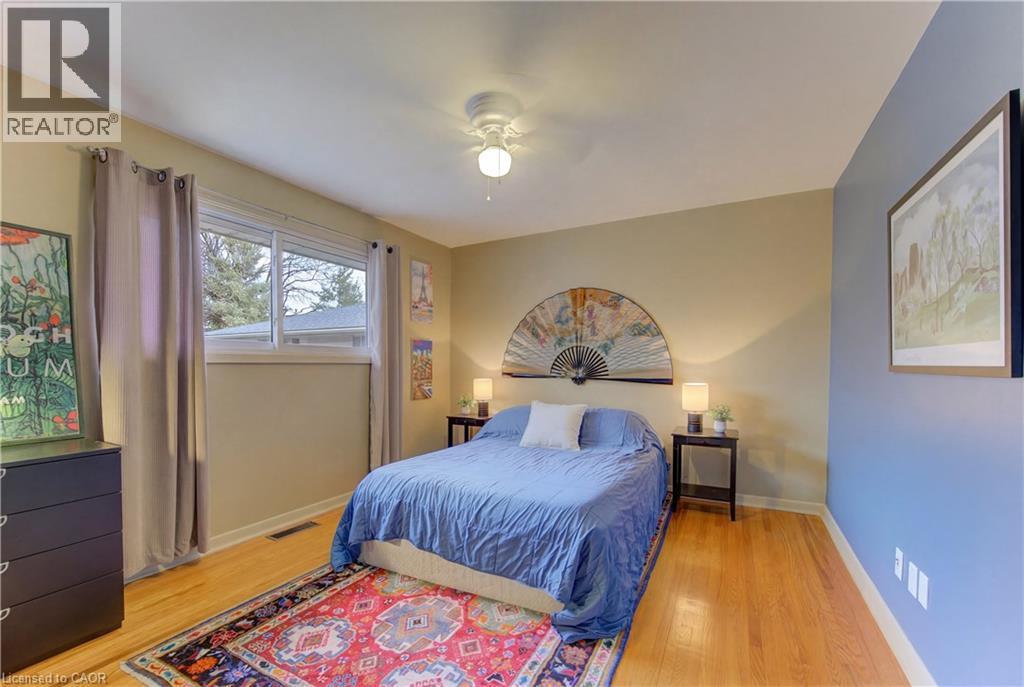 140 Aberdeen Road, Kitchener, ON - Indoor Photo Showing Bedroom