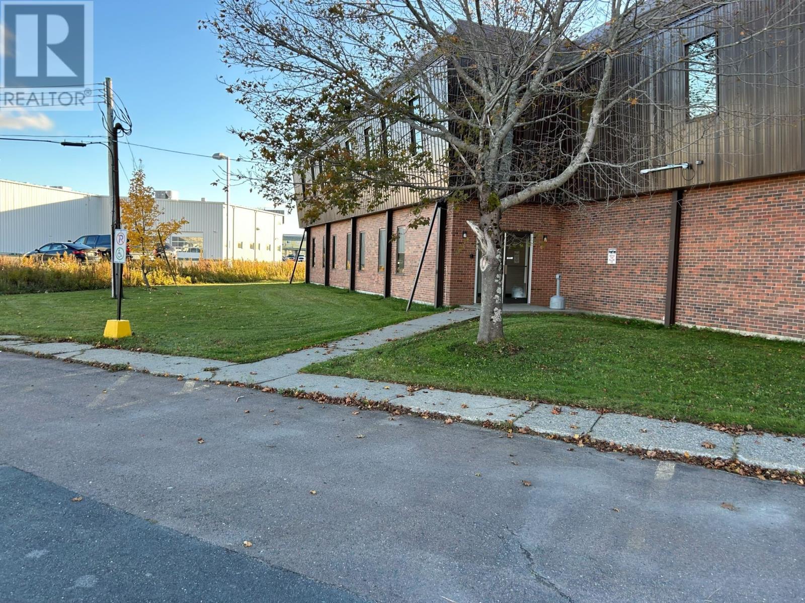 61 Elizabeth Drive, Gander, NL