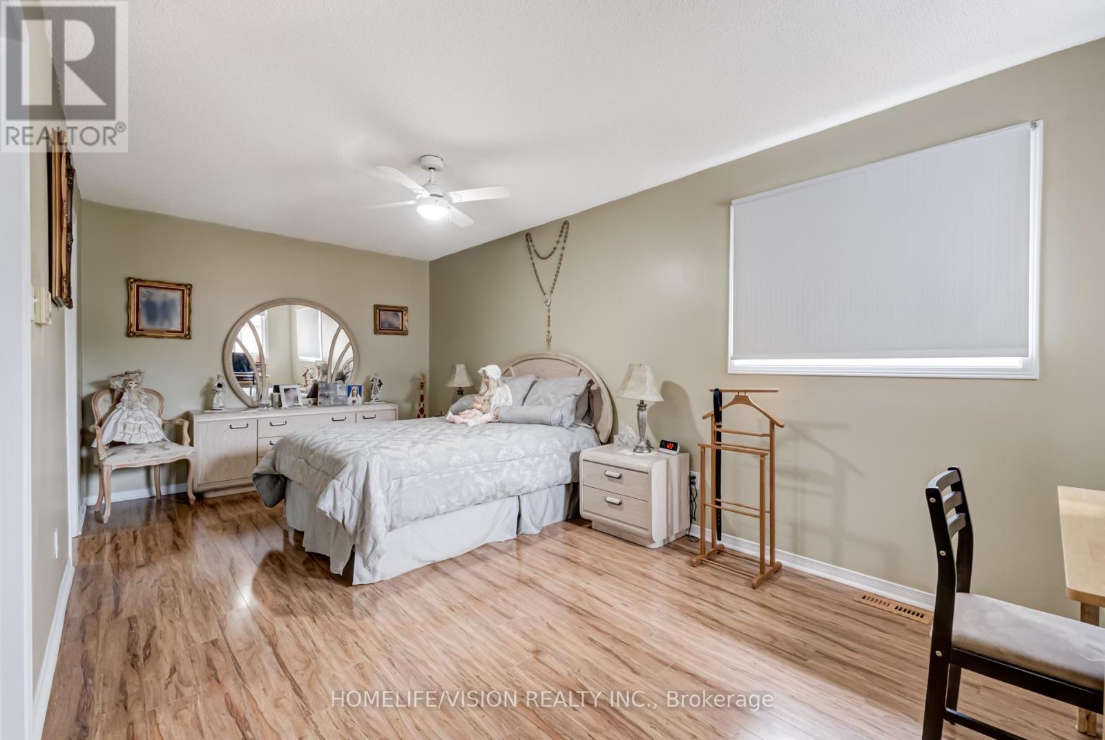 55 Etherington Crescent, Barrie, ON - Indoor Photo Showing Bedroom