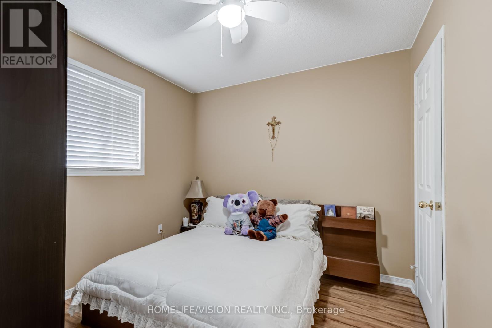 55 Etherington Crescent, Barrie, ON - Indoor Photo Showing Bedroom