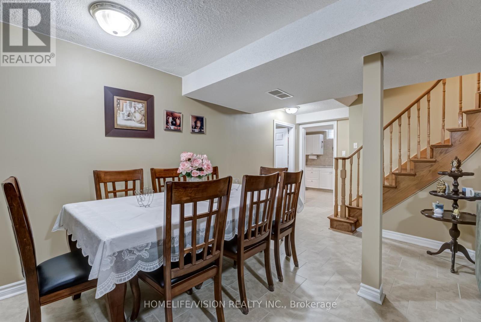 55 Etherington Crescent, Barrie, ON - Indoor Photo Showing Dining Room