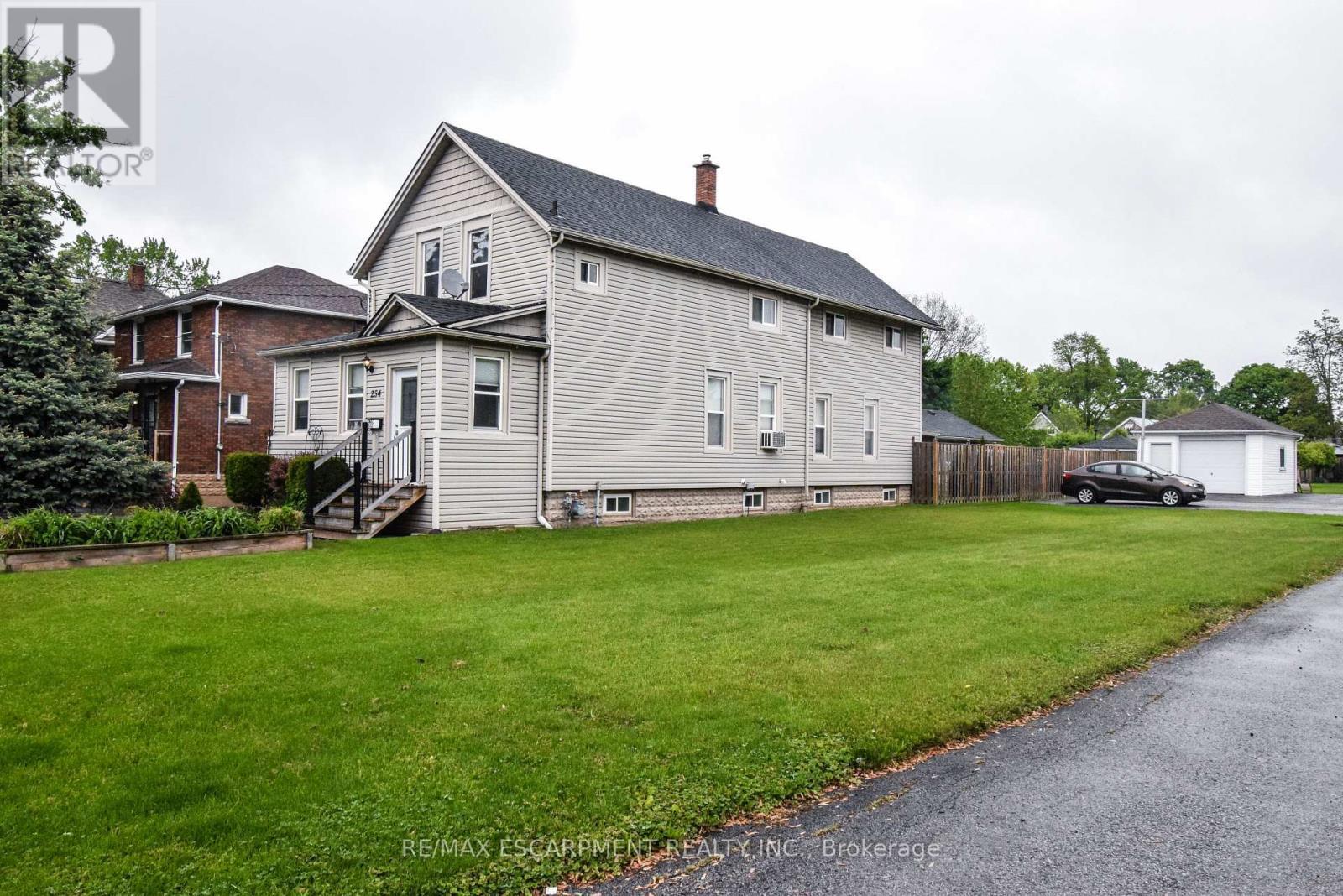 258 Hellems Avenue, Welland, ON