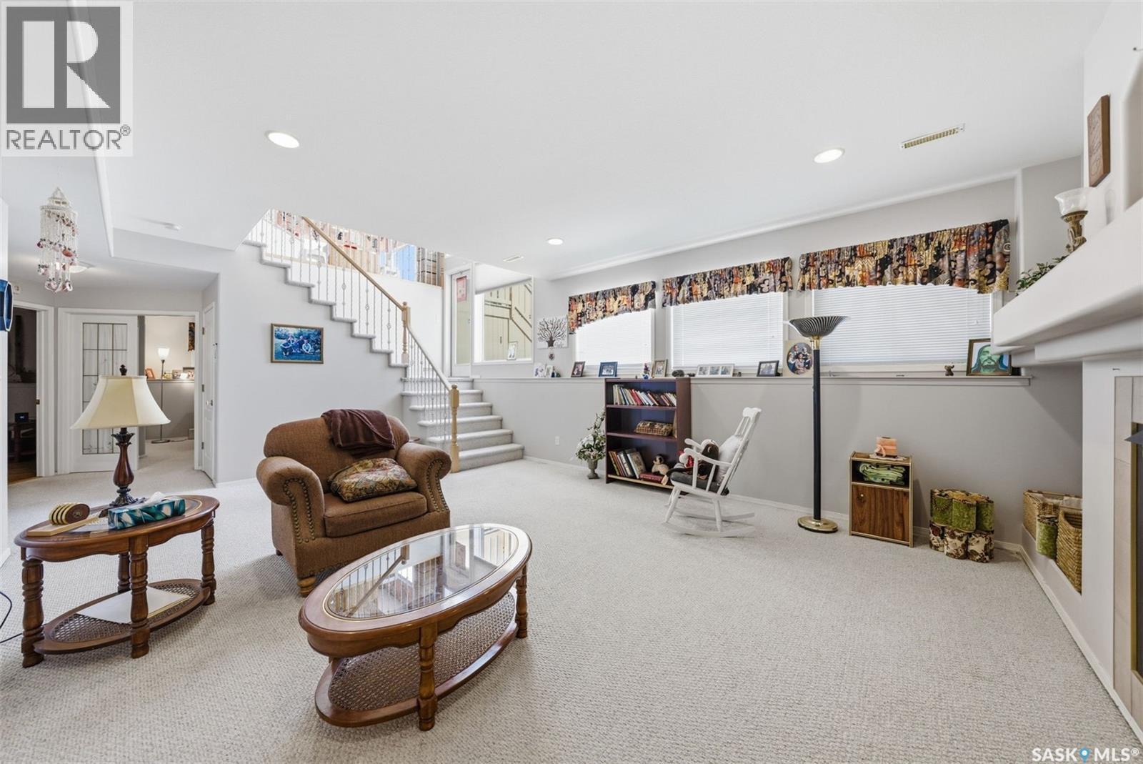 707 Bayview Close, Saskatoon, SK - Indoor