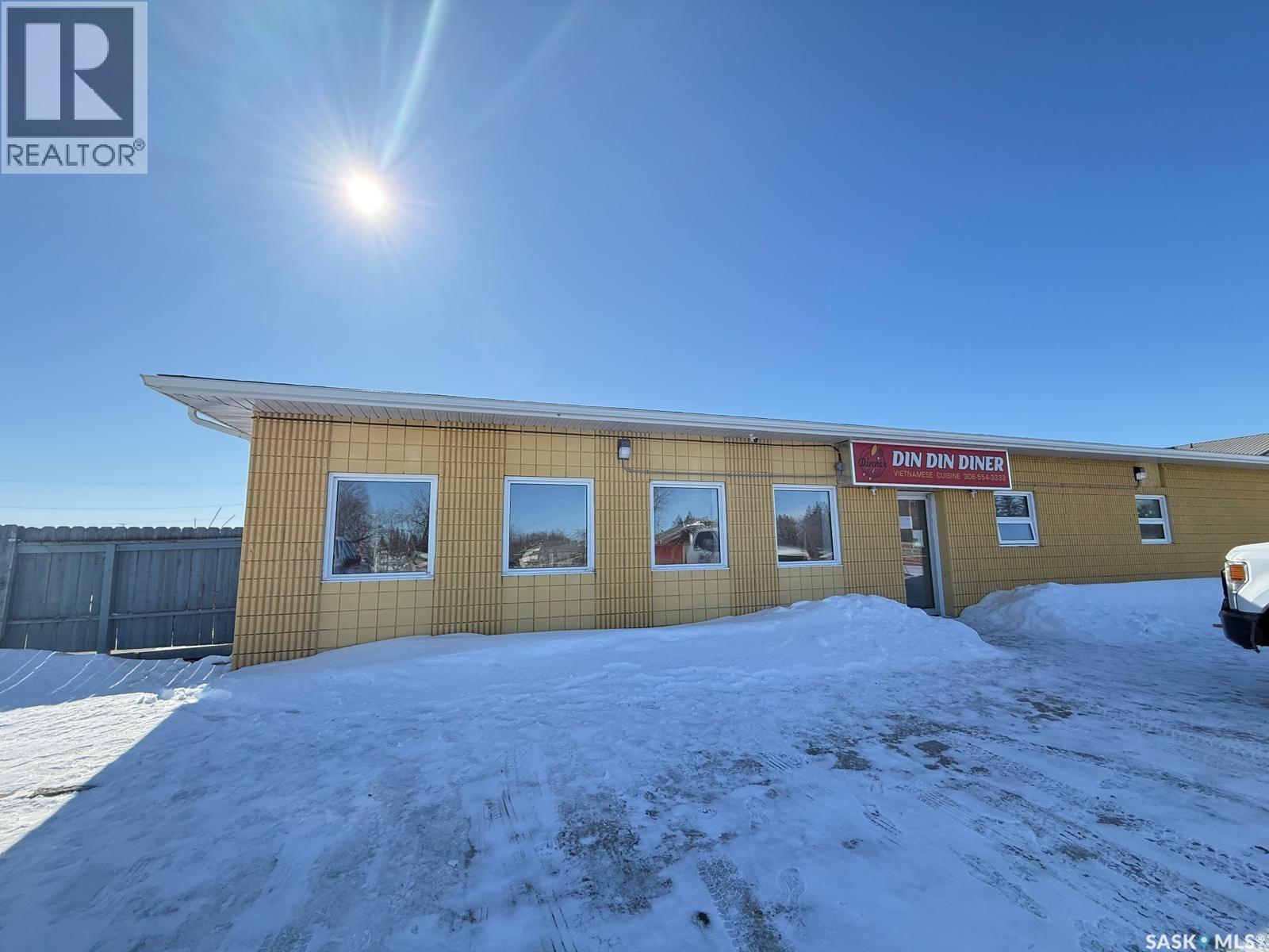 531 South Service Road, Wynyard, SK