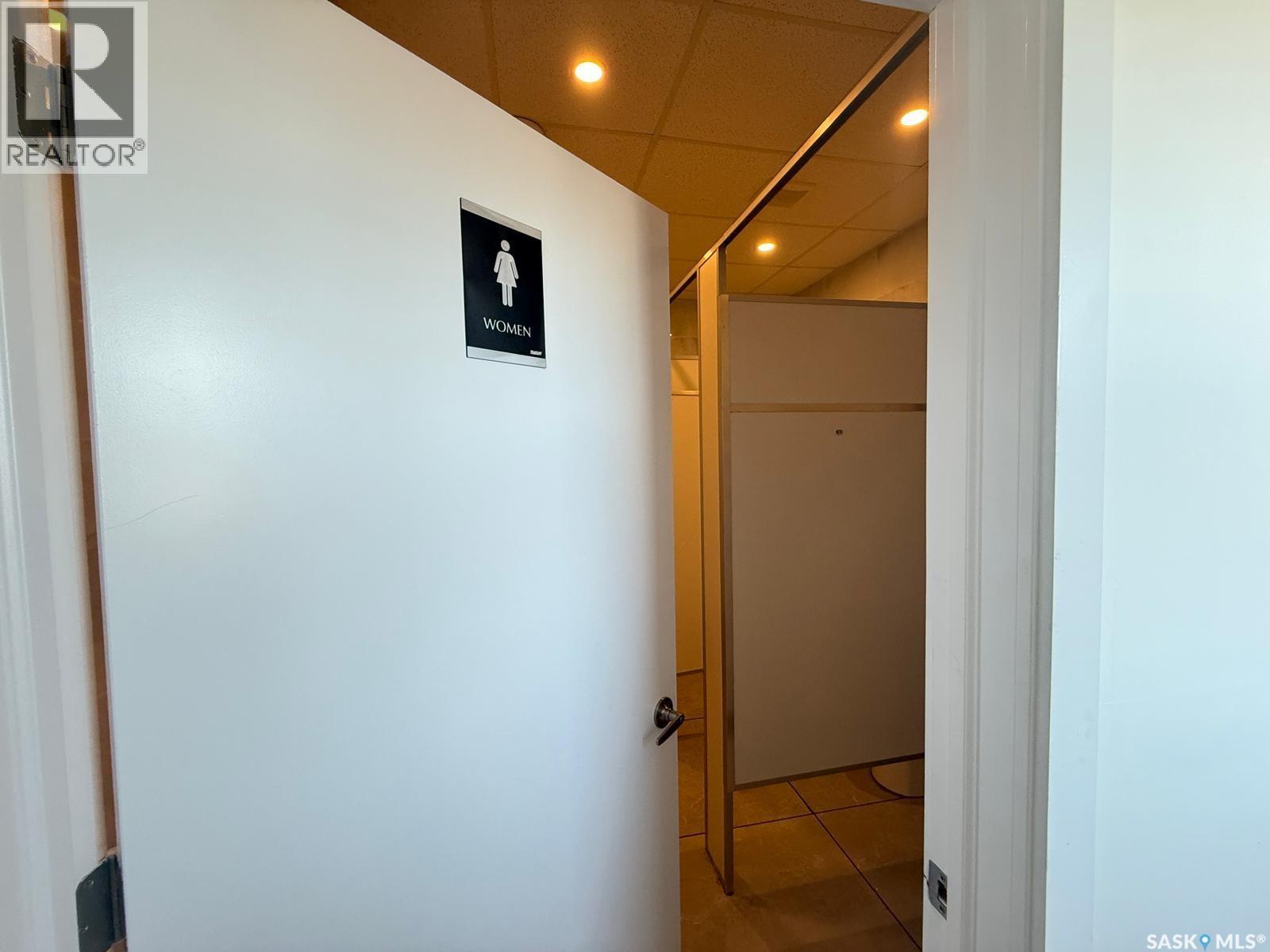 531 South Service Road, Wynyard, SK