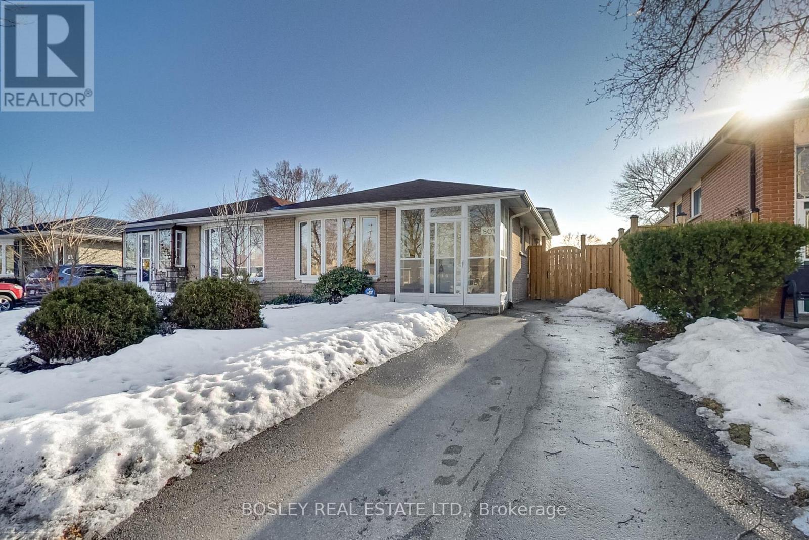 801 Eaglemount Crescent, Mississauga, ON - Outdoor