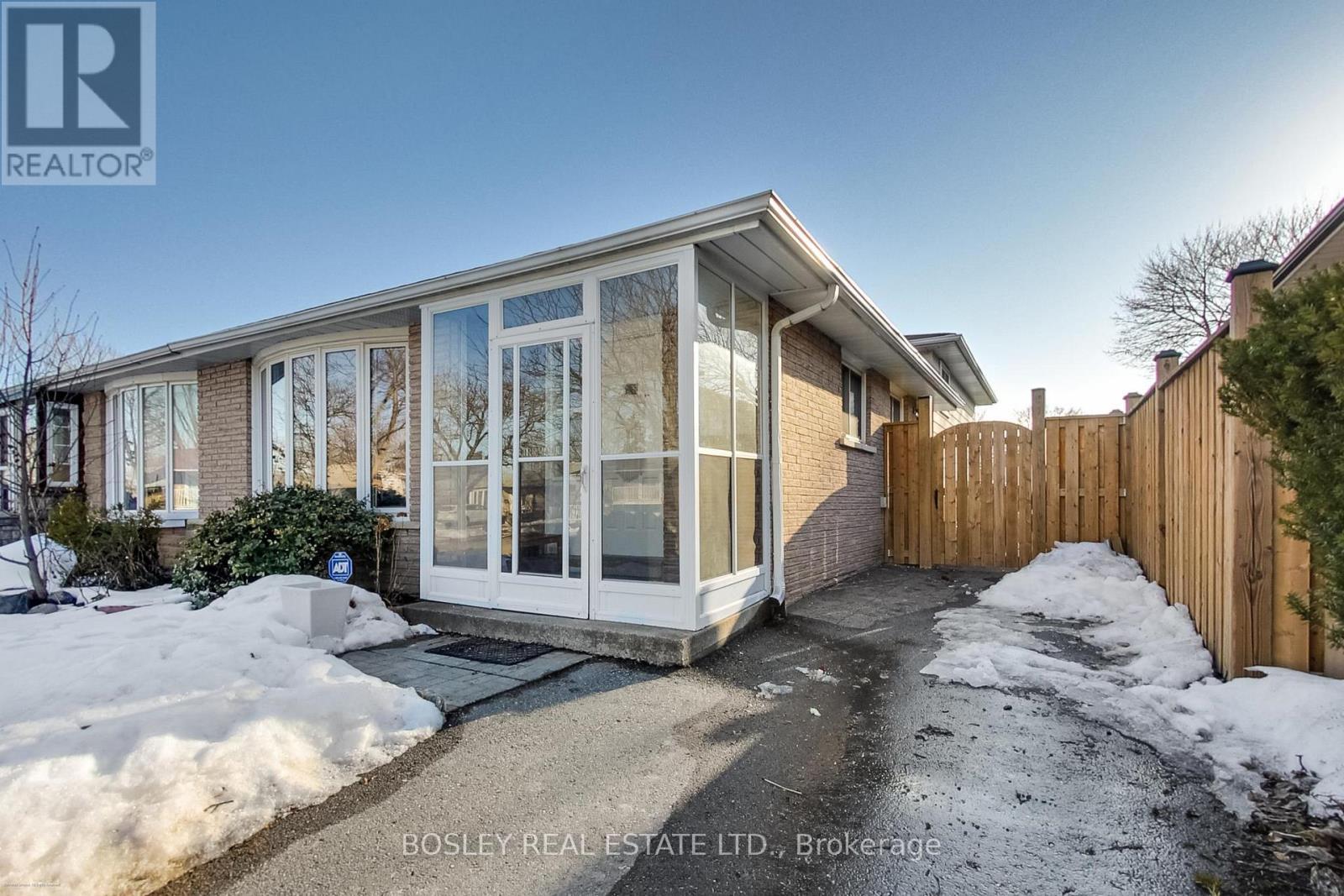 801 Eaglemount Crescent, Mississauga, ON - Outdoor