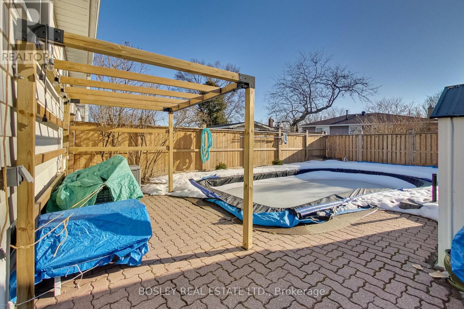 801 Eaglemount Crescent, Mississauga, ON - Outdoor