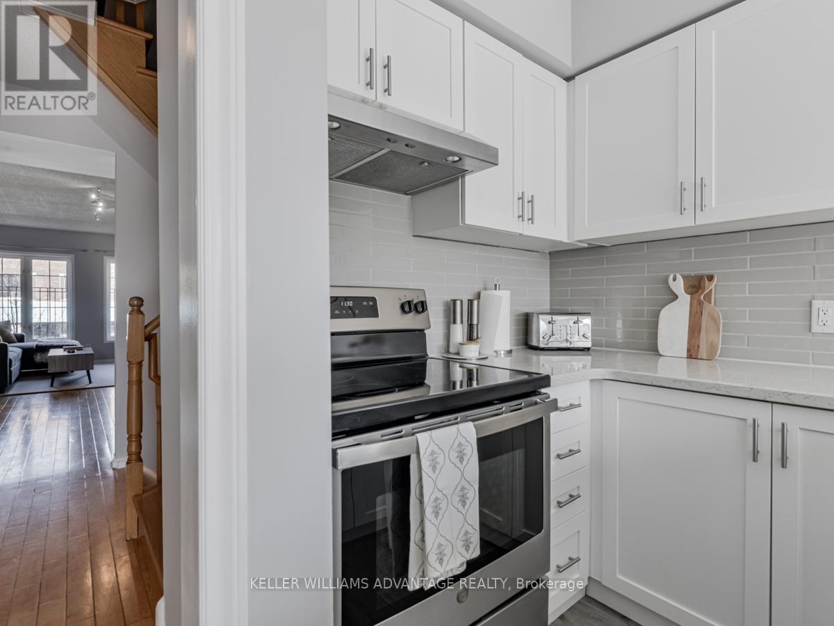 1521 Danforth Avenue, Toronto, ON - Indoor Photo Showing Kitchen