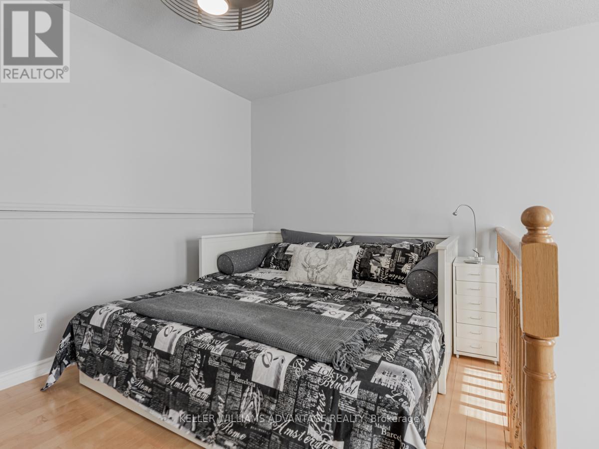 1521 Danforth Avenue, Toronto, ON - Indoor Photo Showing Bedroom