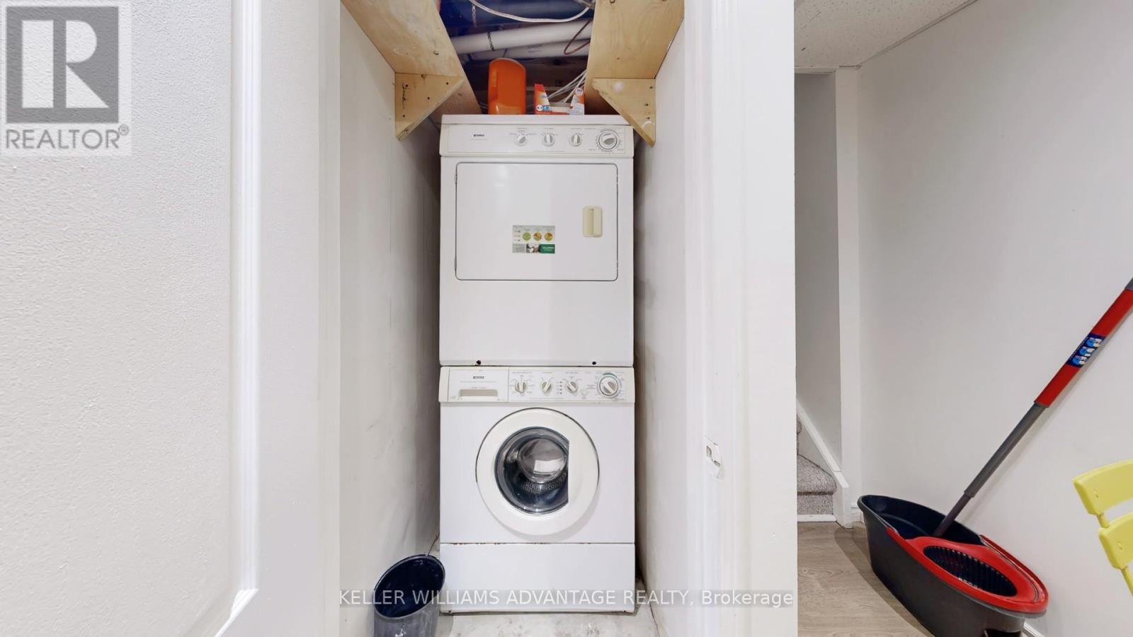 1521 Danforth Avenue, Toronto, ON - Indoor Photo Showing Laundry Room