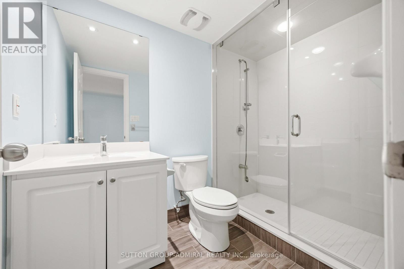 64 Evaridge Drive, Markham, ON - Indoor Photo Showing Bathroom