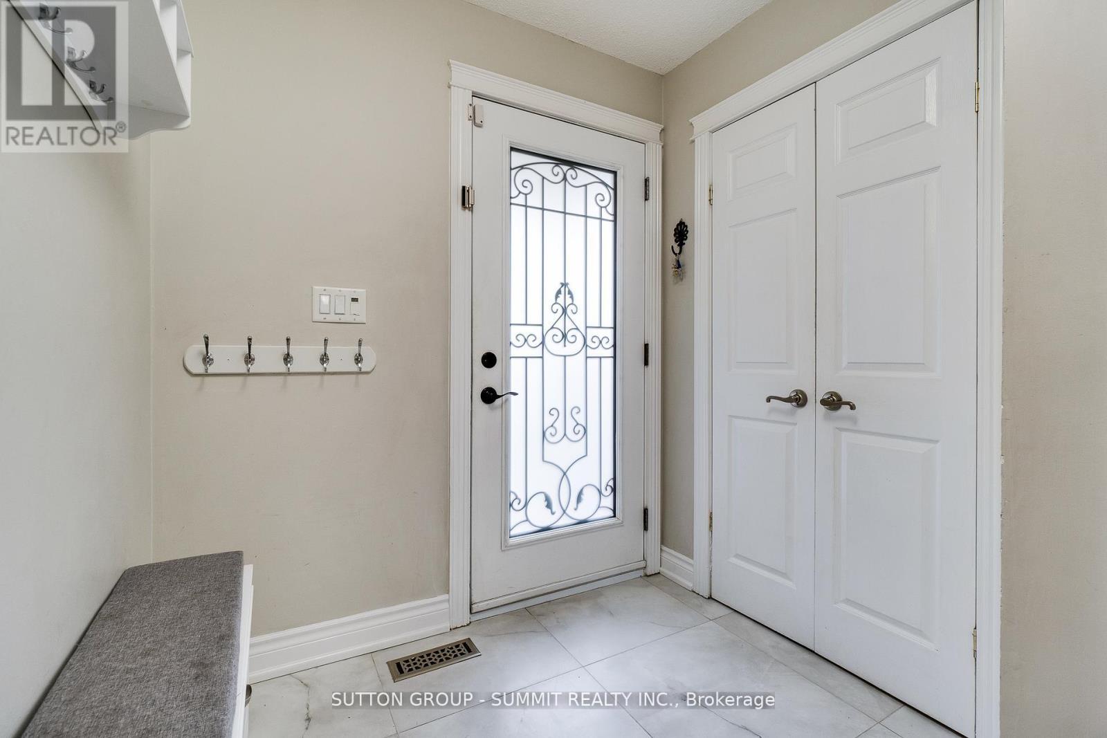 1624 Lewes Way, Mississauga, ON - Indoor Photo Showing Other Room
