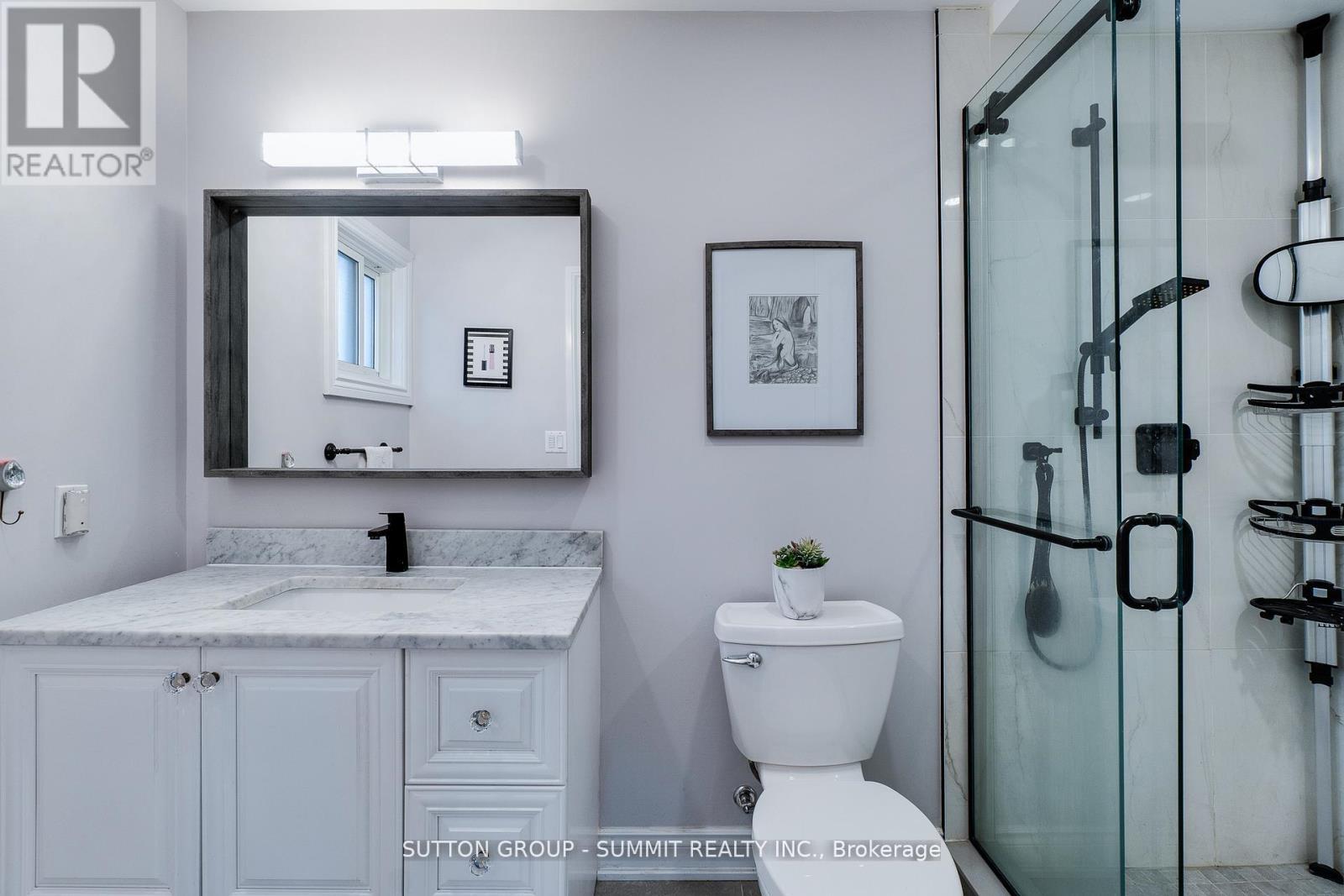 1624 Lewes Way, Mississauga, ON - Indoor Photo Showing Bathroom