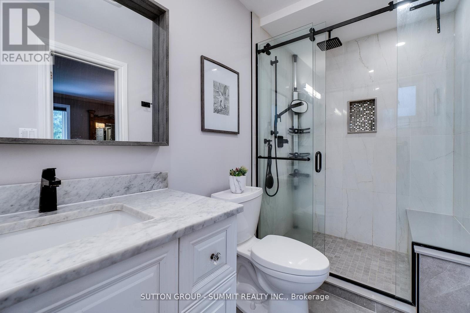 1624 Lewes Way, Mississauga, ON - Indoor Photo Showing Bathroom