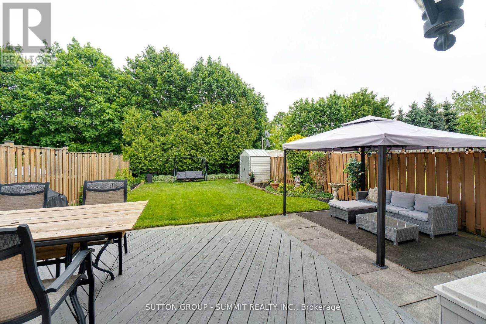 1624 Lewes Way, Mississauga, ON - Outdoor With Deck Patio Veranda With Backyard