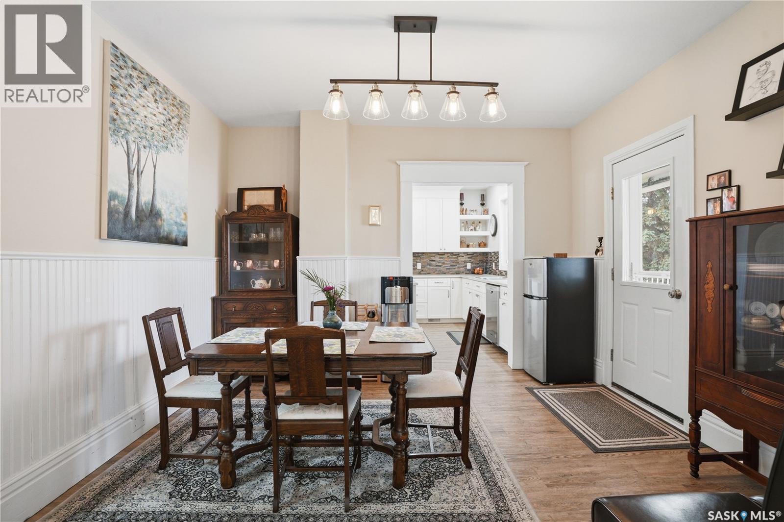 205 3Rd Avenue, Harris, SK - Indoor Photo Showing Dining Room