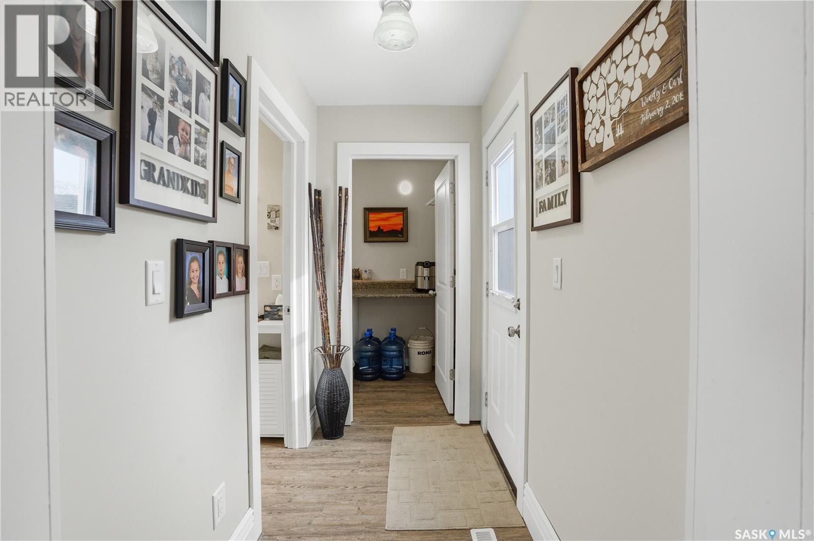 205 3Rd Avenue, Harris, SK - Indoor Photo Showing Other Room