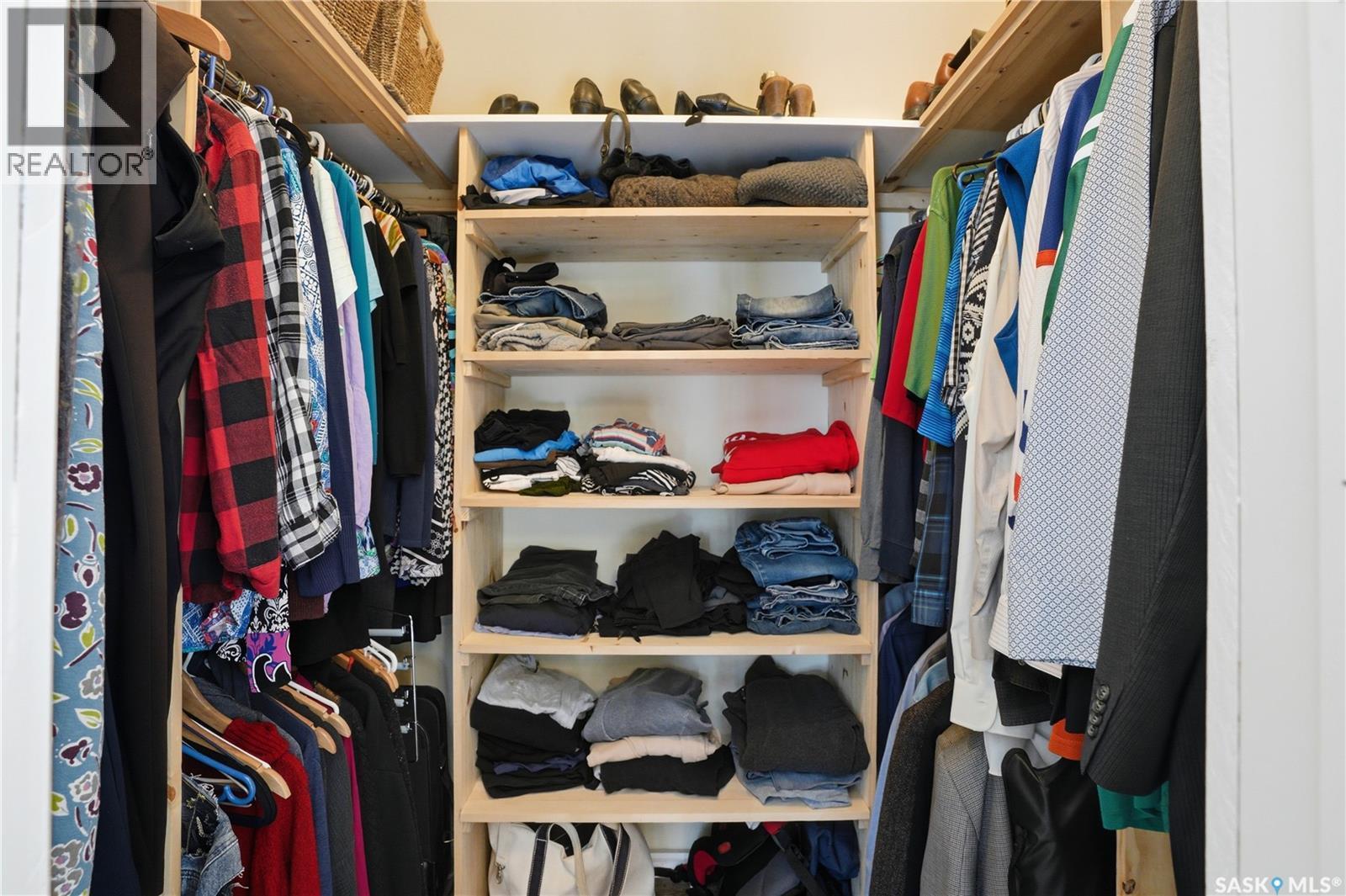 205 3Rd Avenue, Harris, SK - Indoor With Storage