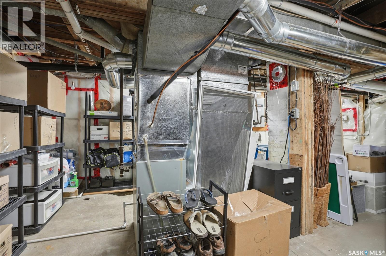205 3Rd Avenue, Harris, SK - Indoor Photo Showing Basement