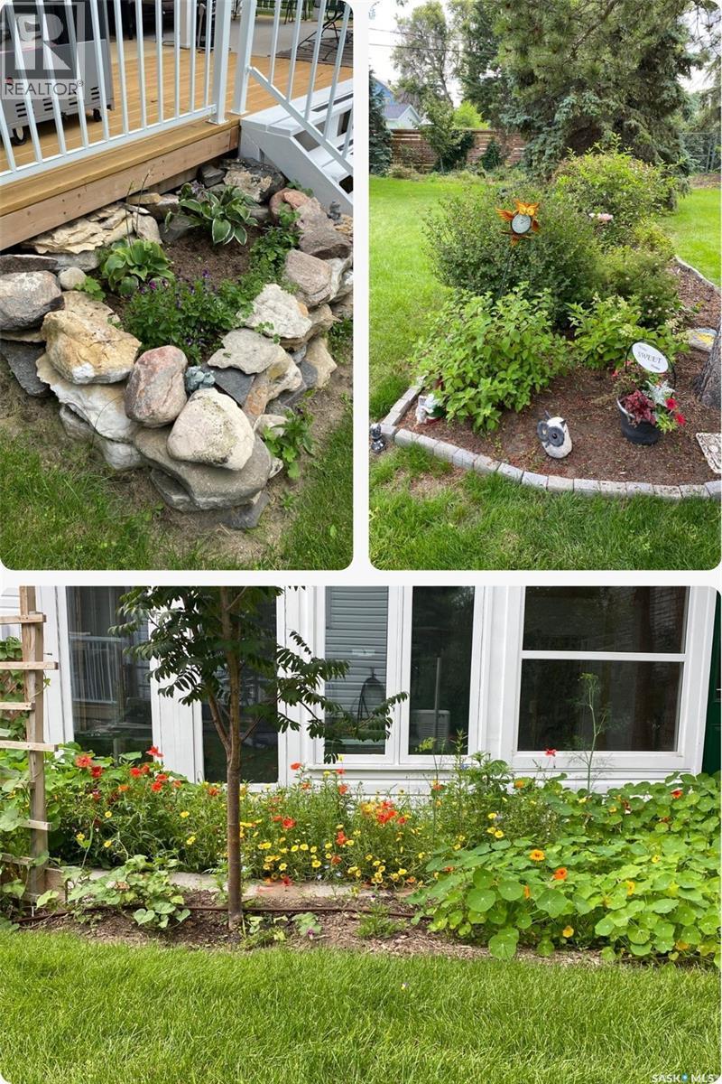 205 3Rd Avenue, Harris, SK - Outdoor With Deck Patio Veranda