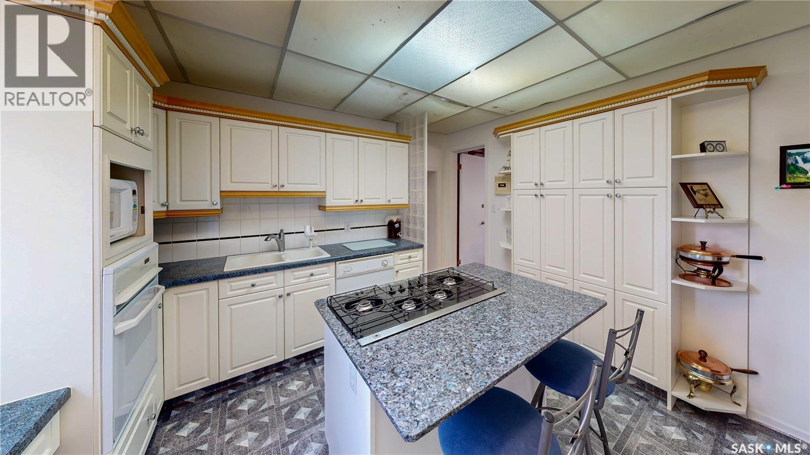 2301 15Th Avenue, Regina, SK