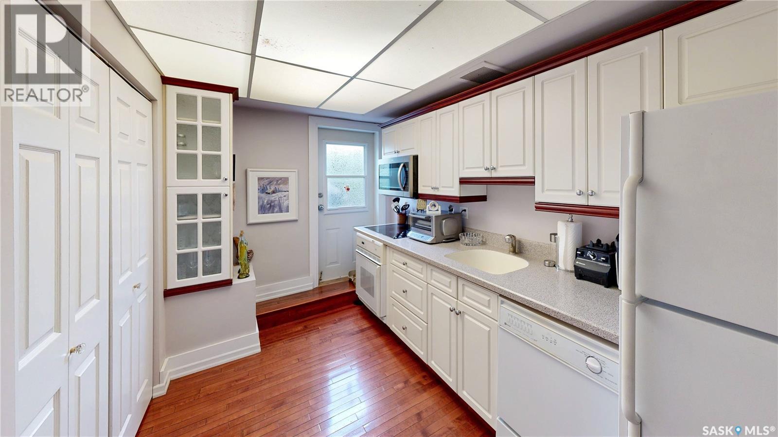 2301 15Th Avenue, Regina, SK