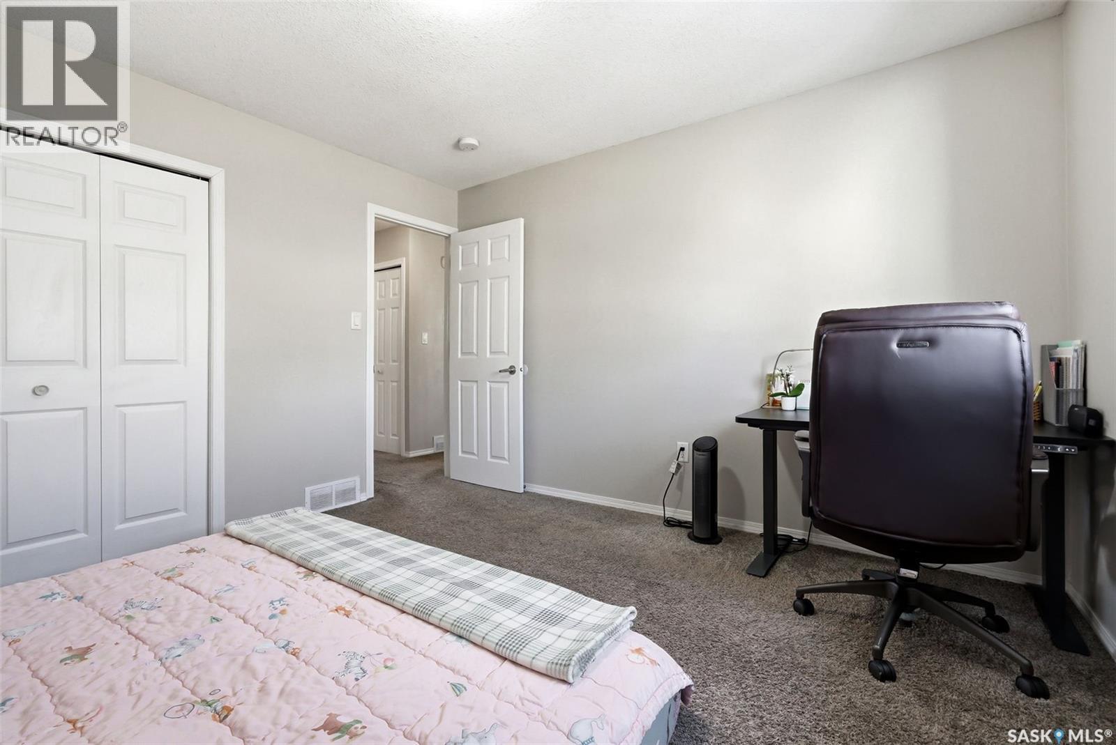 55 Schneider Crescent, Regina, SK - Indoor Photo Showing Bedroom