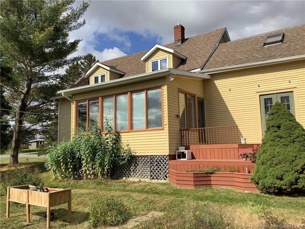 2396 Centrale St, St-Hilaire, NB