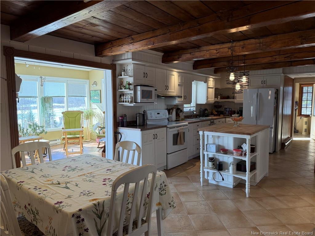 2396 Centrale St, St-Hilaire, NB