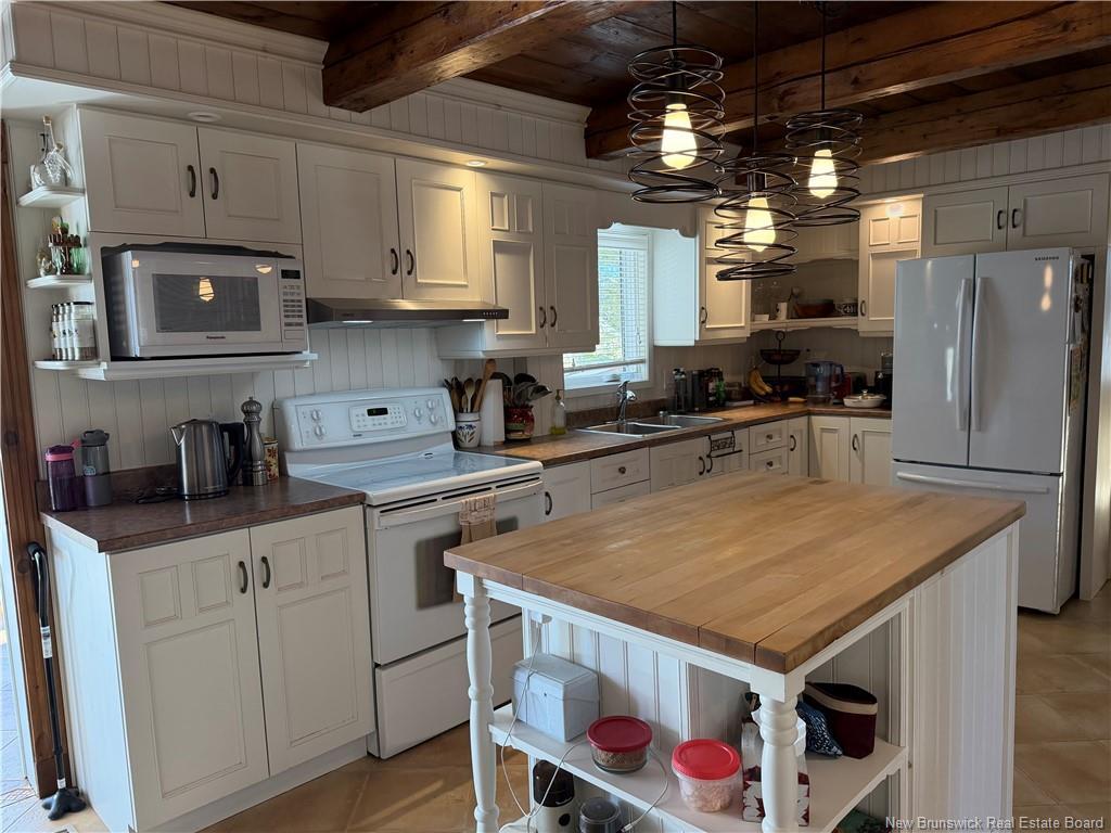 2396 Centrale St, St-Hilaire, NB