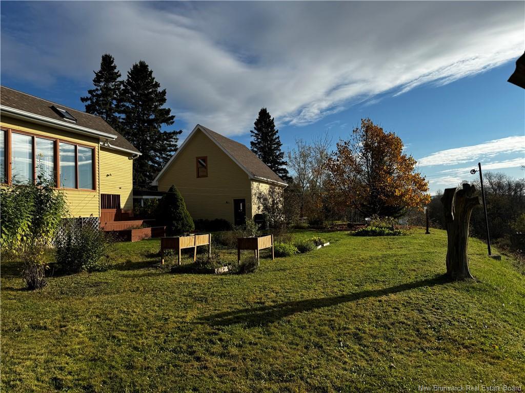 2396 Centrale St, St-Hilaire, NB