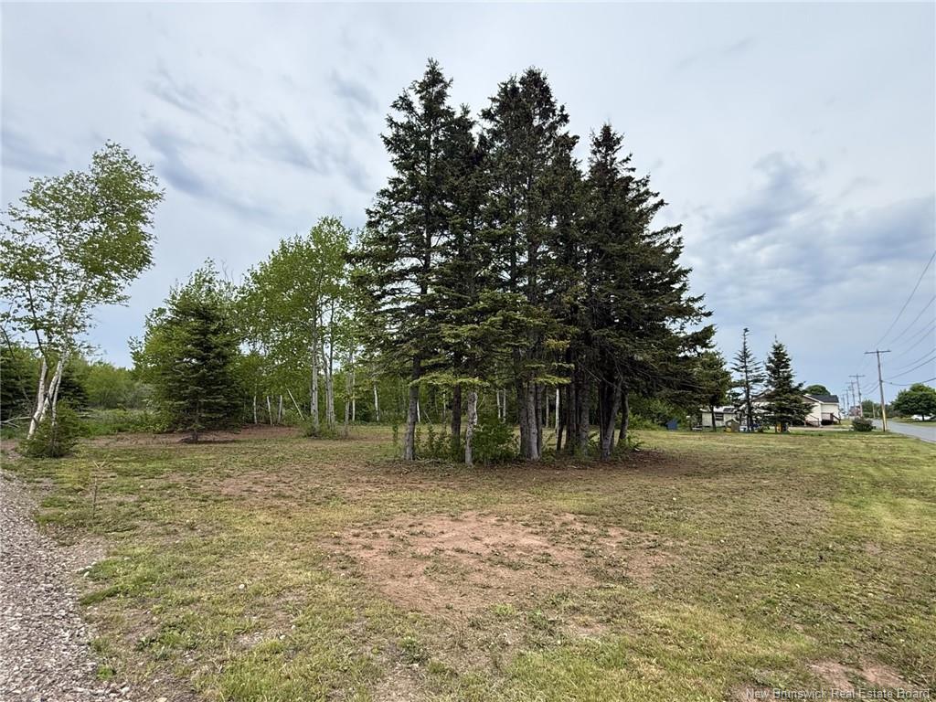 3,425 Mc 12E Rue, Shippagan, NB