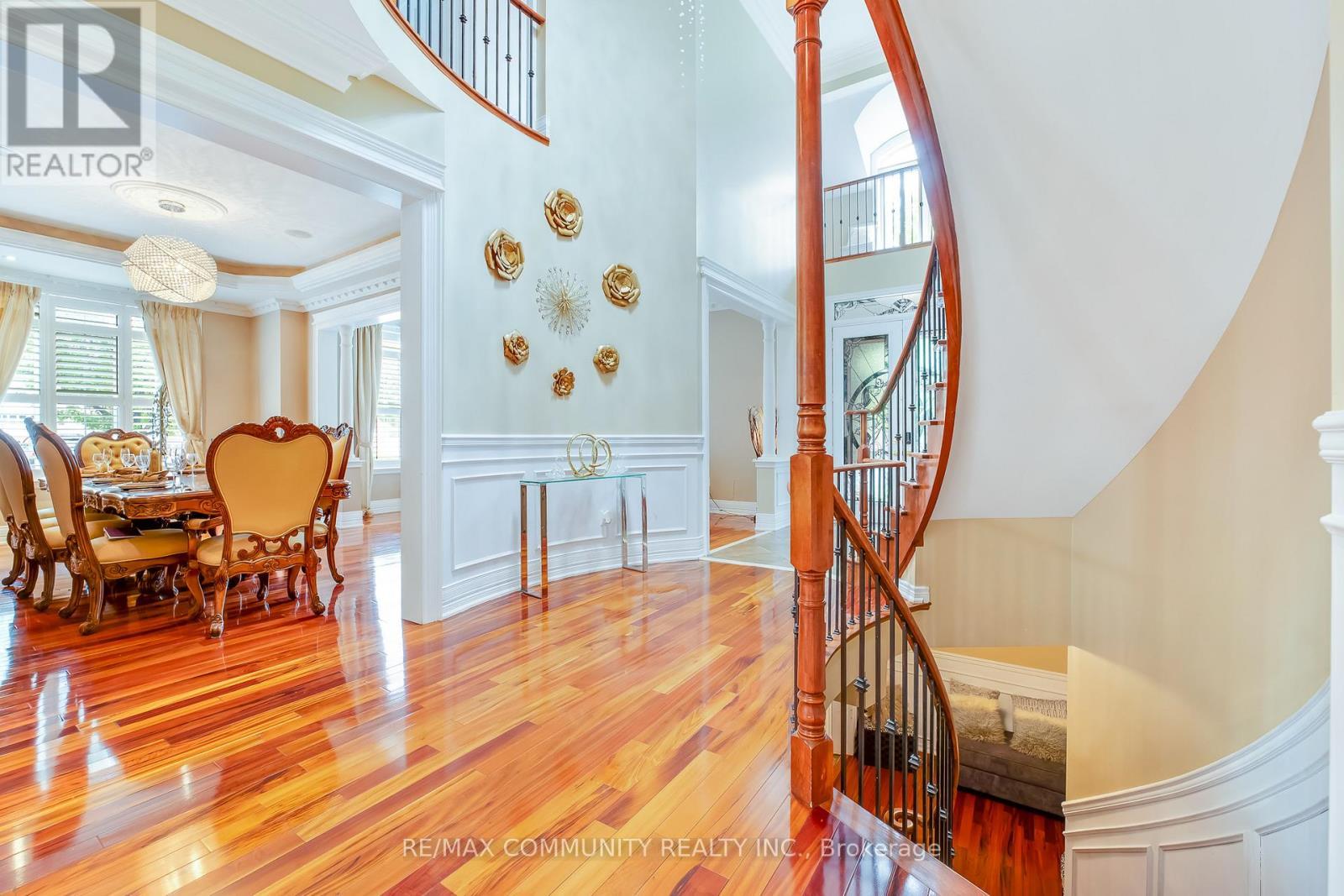 2 Dolby Crescent, Ajax, ON - Indoor