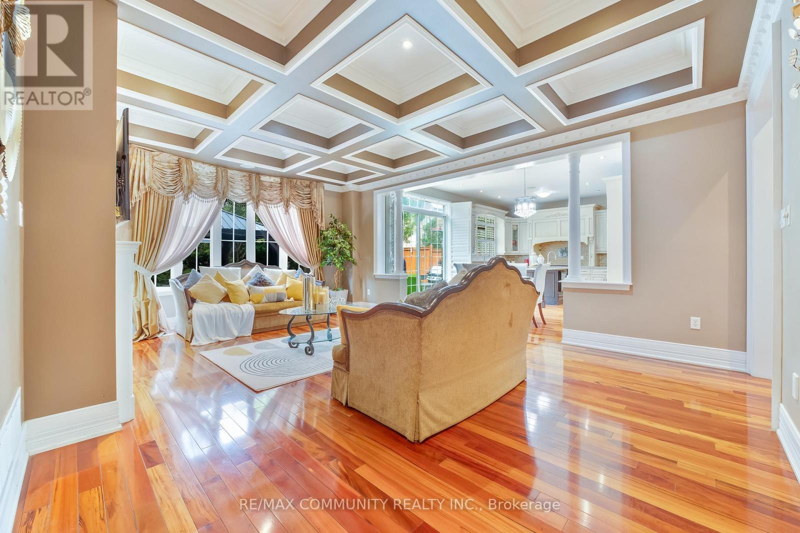 2 Dolby Crescent, Ajax, ON - Indoor