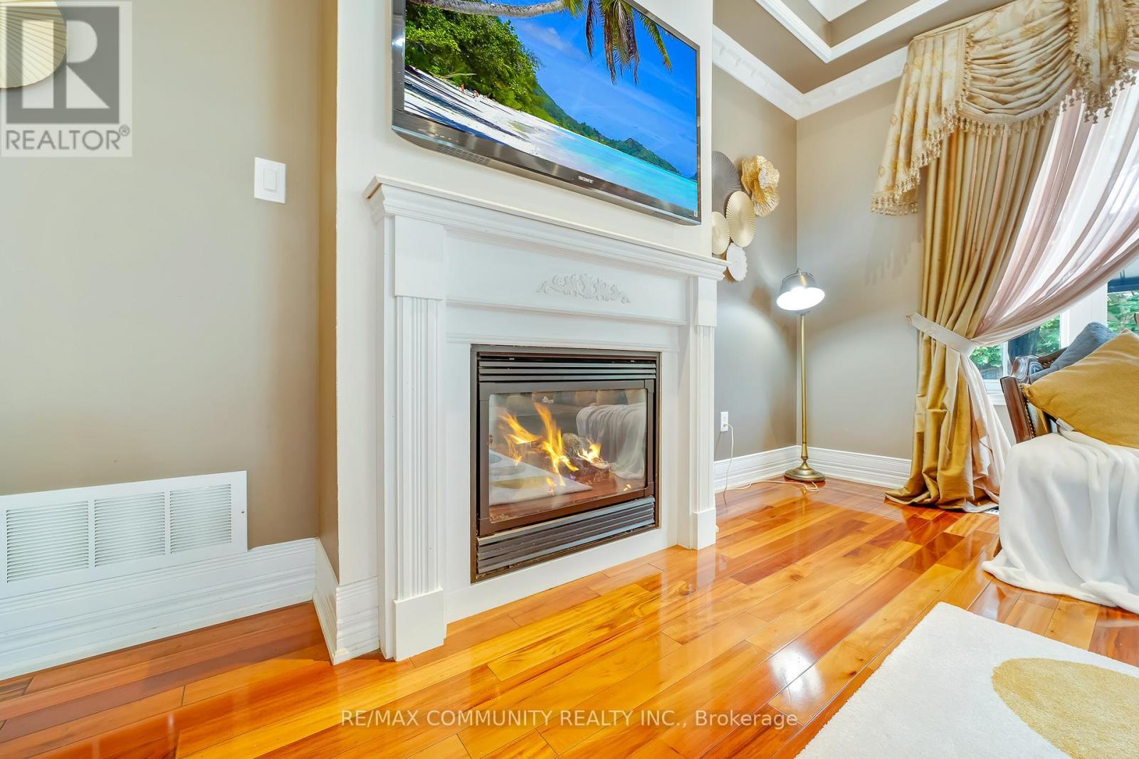 2 Dolby Crescent, Ajax, ON - Indoor With Fireplace