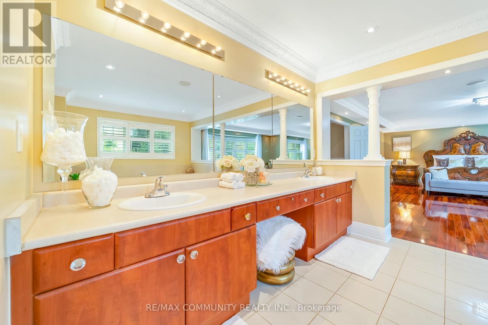 2 Dolby Crescent, Ajax, ON - Indoor Photo Showing Bathroom