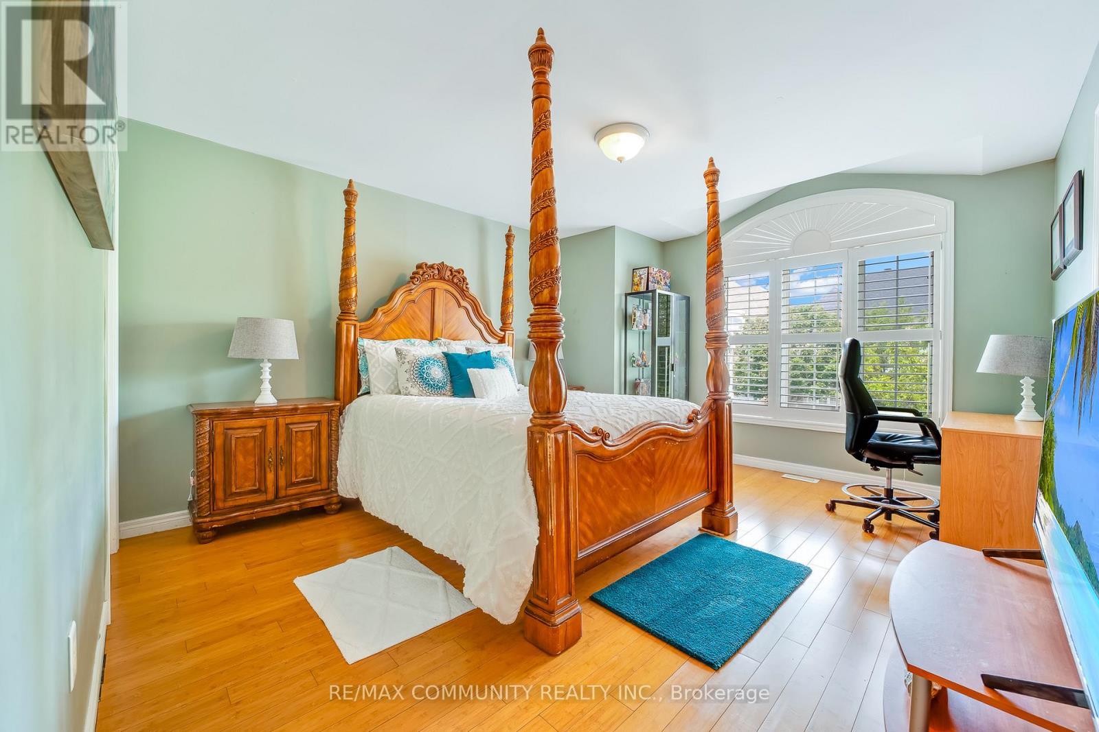2 Dolby Crescent, Ajax, ON - Indoor Photo Showing Bedroom