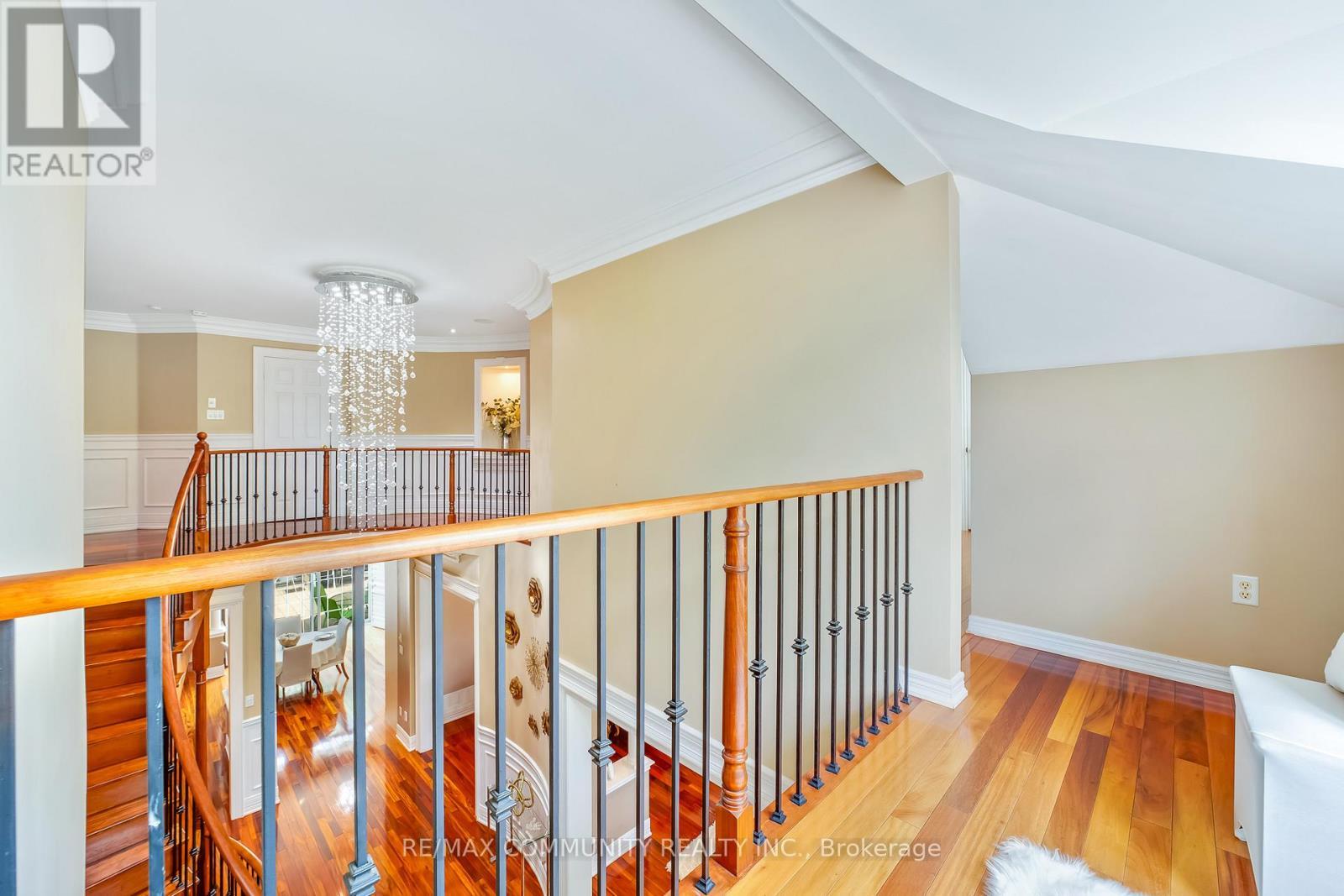 2 Dolby Crescent, Ajax, ON - Indoor Photo Showing Other Room